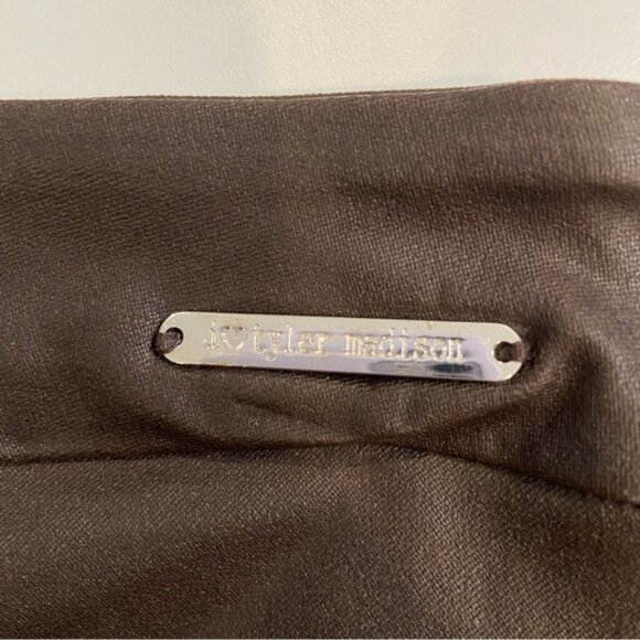 I love Taylor Madison pants ILTM brown silky flattering coated stretch XL layer - Picture 6 of 11